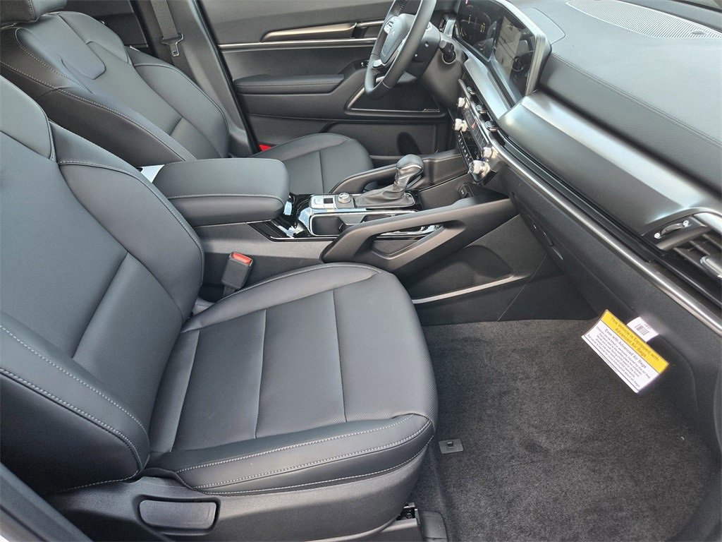 New 2025 Kia Telluride LX image 9