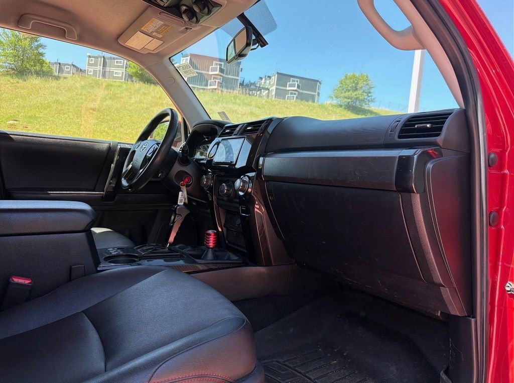 Used 2017 Toyota 4Runner TRD Pro AWD/4WD image 35