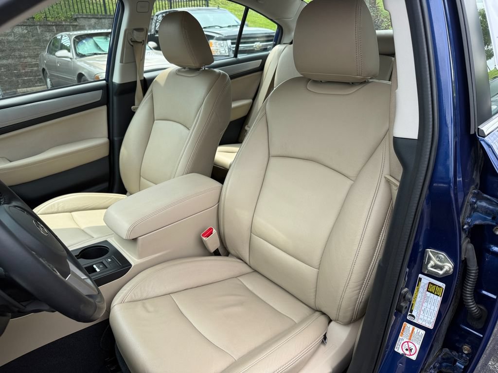 Used 2015 Subaru Legacy 2.5i Premium AWD/4WD image 17