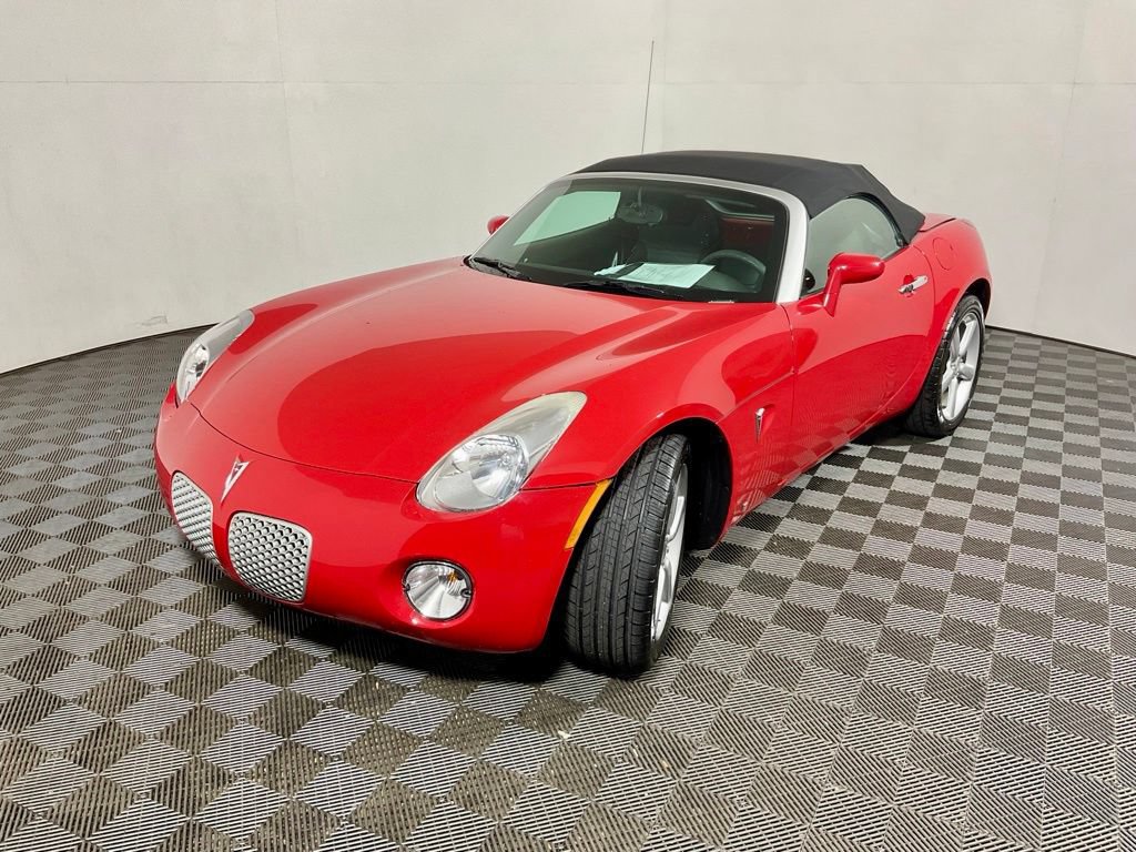 Used 2009 Pontiac Solstice Convertible w/ Preferred Package RWD image 5