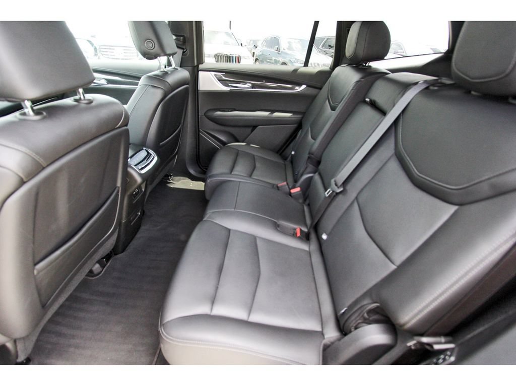 Certified 2024 Cadillac XT6 Sport AWD/4WD image 7