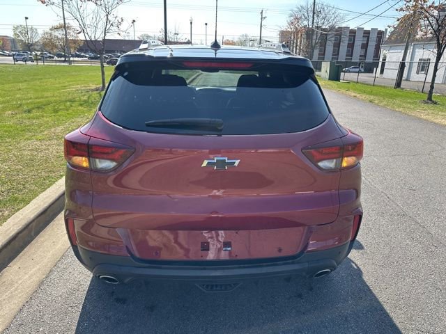 Used 2022 Chevrolet TrailBlazer RS w/ Sun and Liftgate Package AWD/4WD image 18