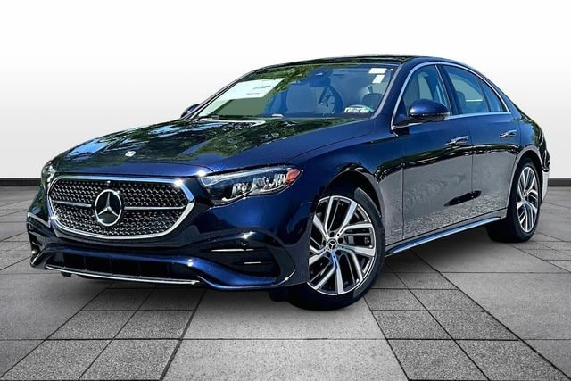New 2026 Mercedes-Benz E 350 4MATIC Sedan image 2