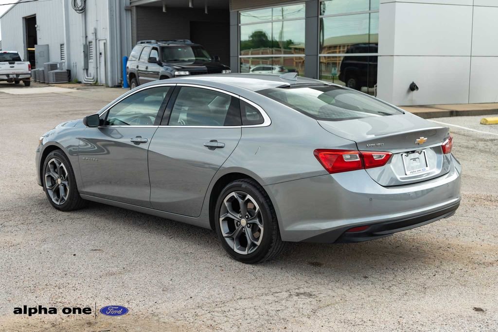 Used 2024 Chevrolet Malibu LT FWD image 8