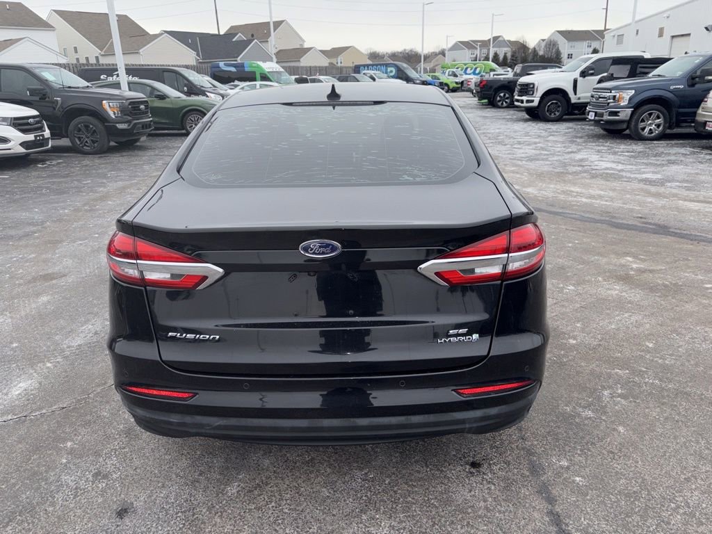 Used 2019 Ford Fusion SE image 7