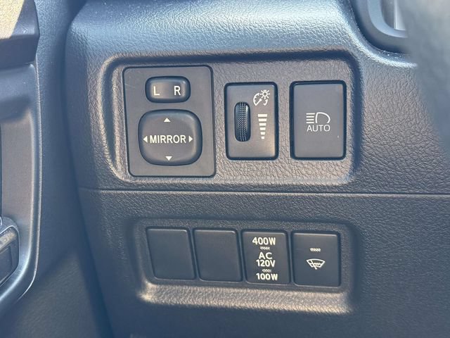Used 2024 Toyota 4Runner TRD Off-Road Premium w/ Moonroof Package AWD/4WD image 25