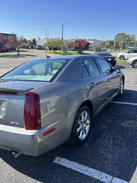 Used 2005 Cadillac STS V8 w/ Preferred Equipment Group RWD image 5