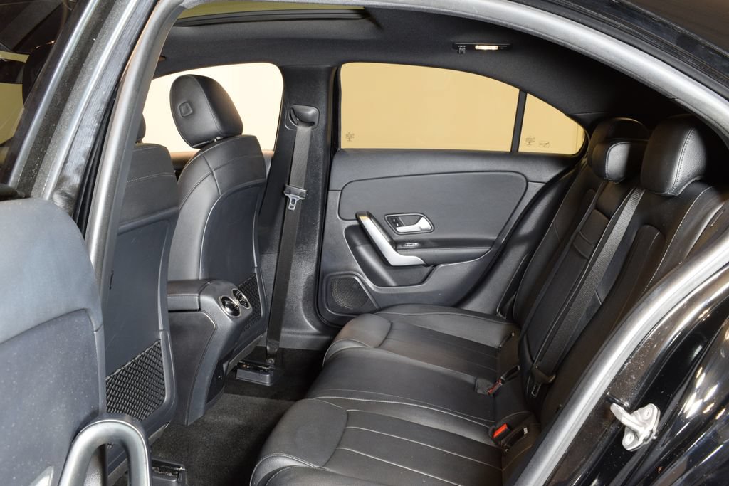 Used 2021 Mercedes-Benz A 220 4MATIC w/ Premium Package image 28