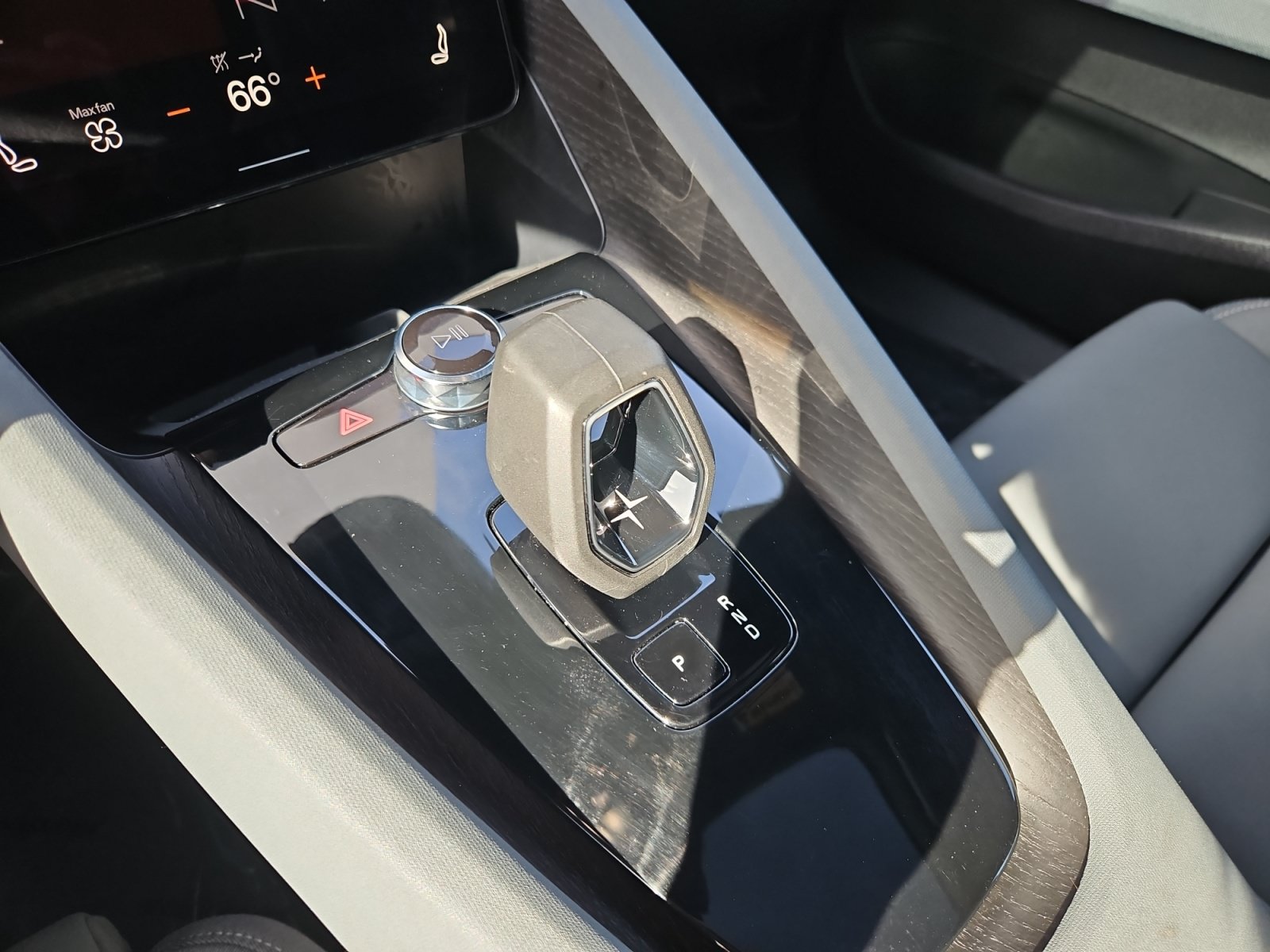 Used 2023 Polestar Polestar 2 w/ Pilot Pack FWD image 23