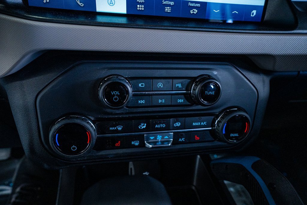 Used 2023 Ford Bronco Wildtrak image 43