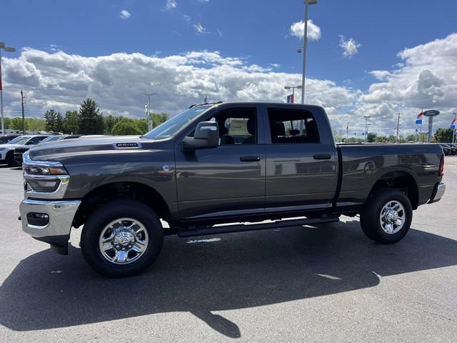 New 2026 RAM 2500 Tradesman AWD/4WD image 3