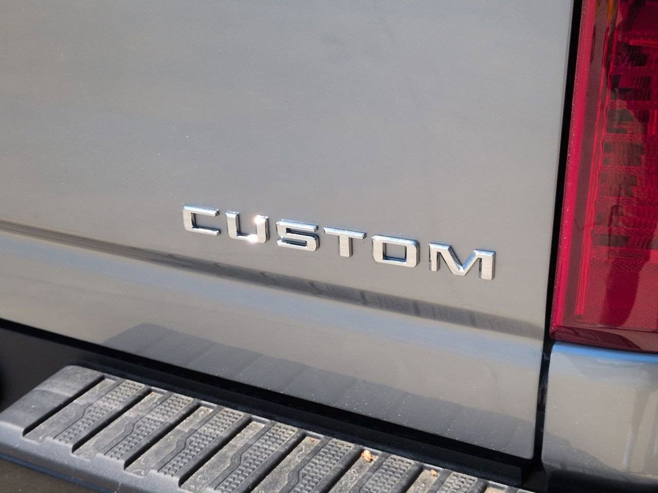New 2026 Chevrolet Silverado 2500 Custom w/ Custom Value Package RWD image 7