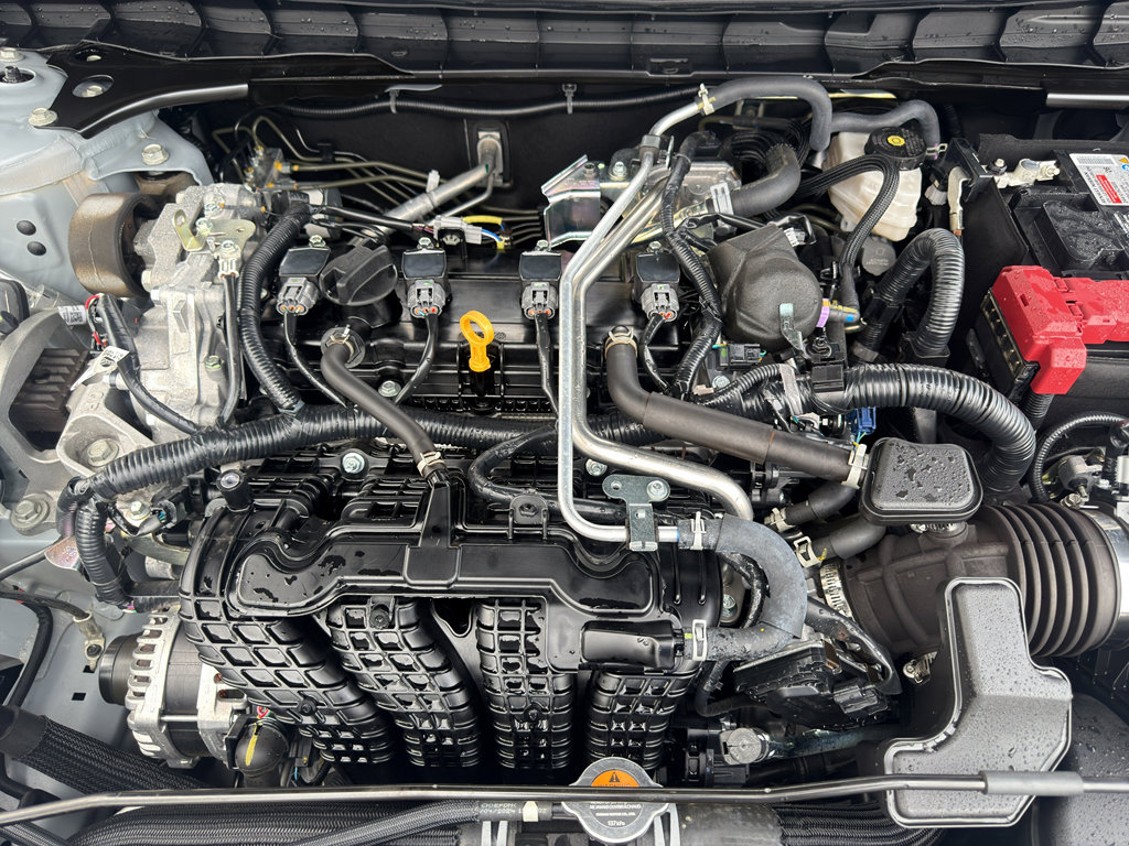 Certified 2025 Nissan Altima 2.5 SR image 11