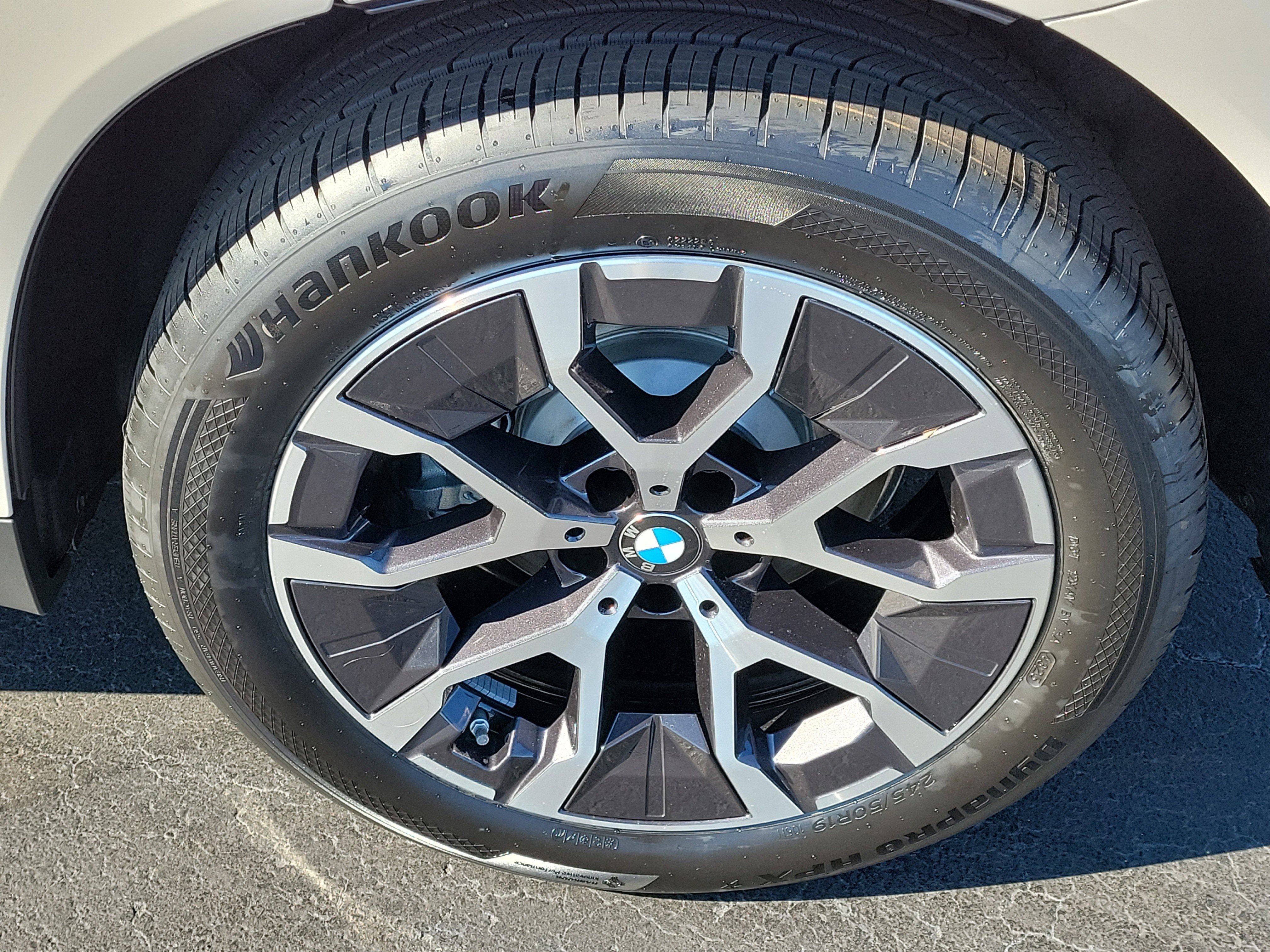 New 2026 BMW X3 xDrive30 w/ Premium Package AWD/4WD image 5