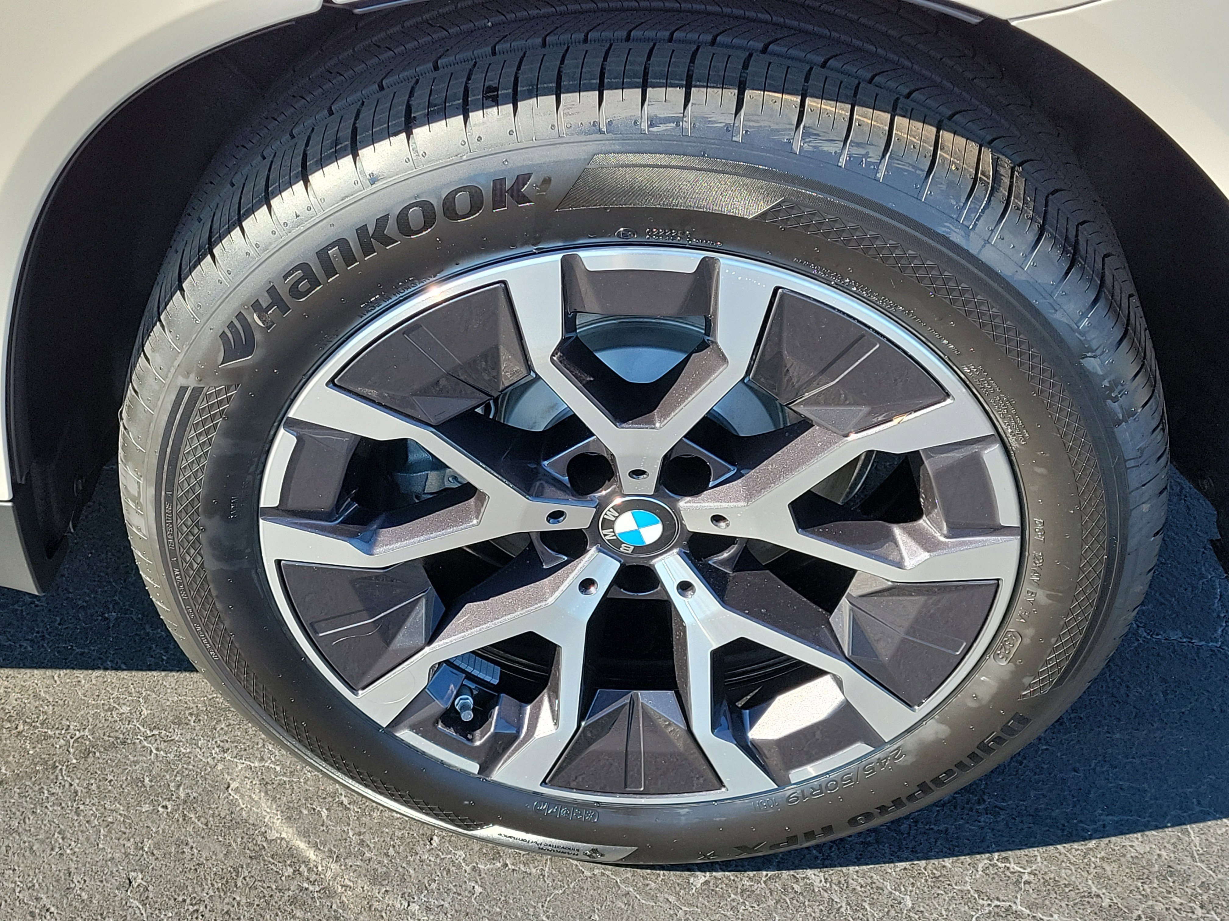 New 2026 BMW X3 xDrive30 w/ Premium Package image 5