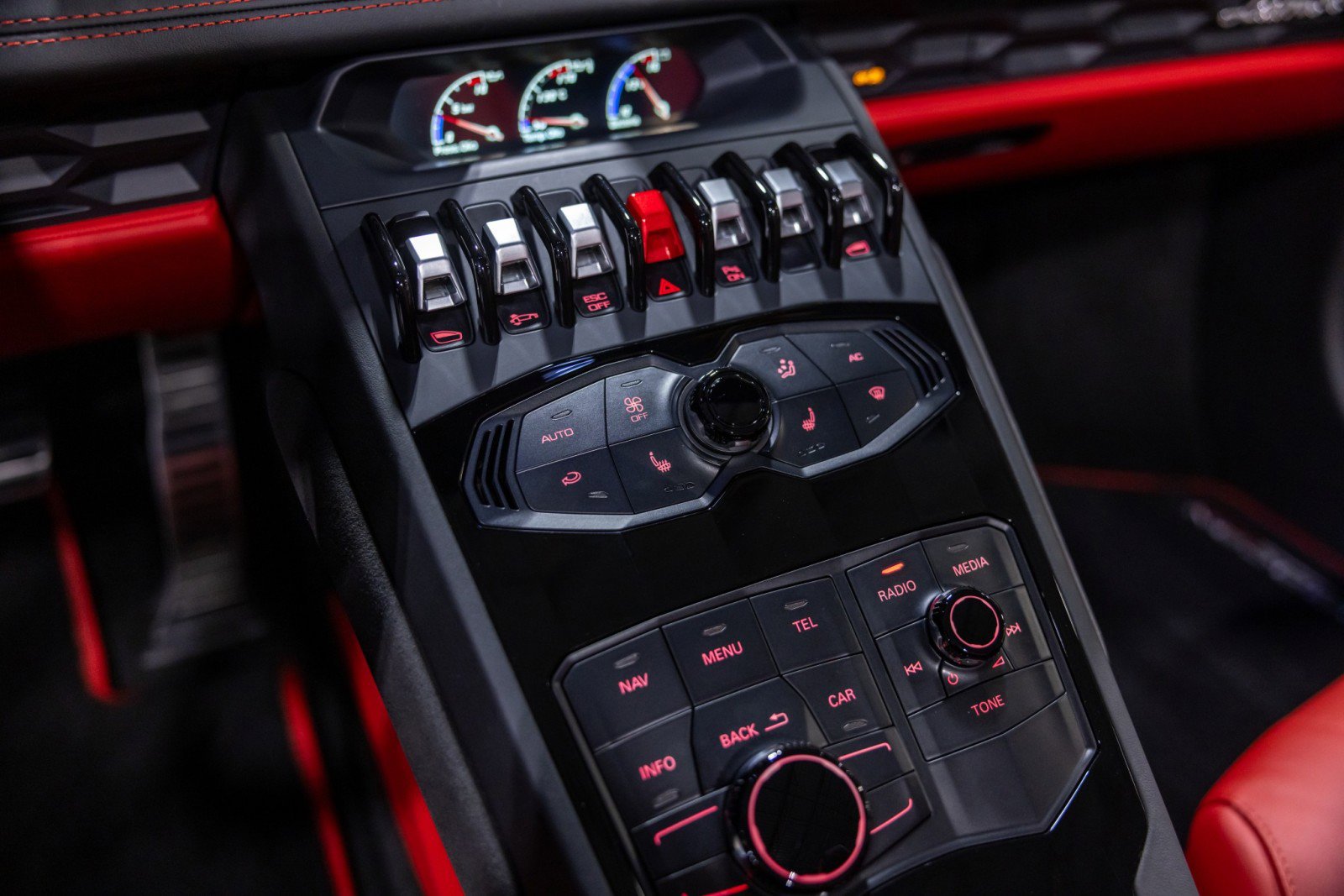 Used 2017 Lamborghini Huracan LP 610-4 image 42