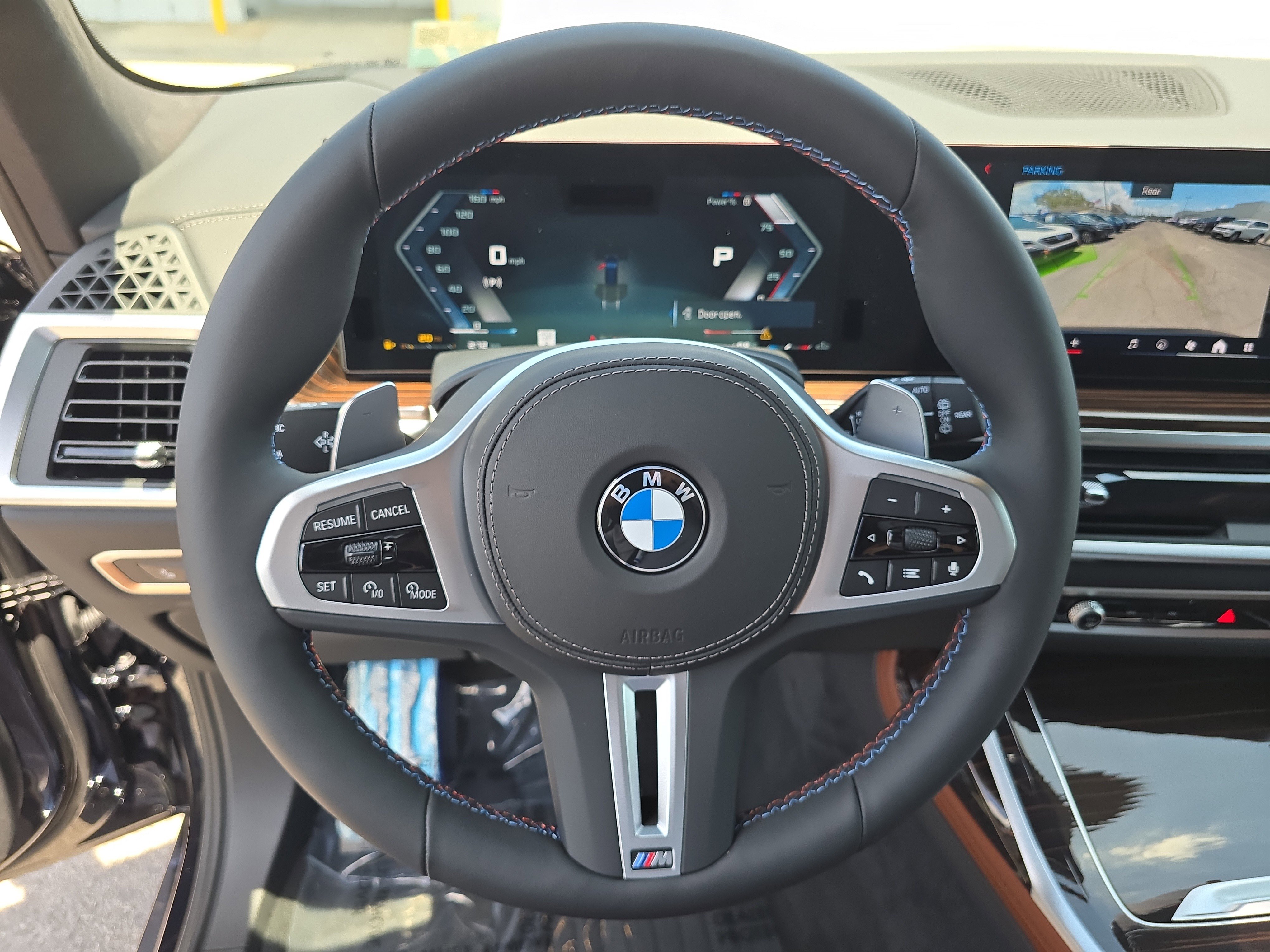 New 2026 BMW X7 M60i image 33