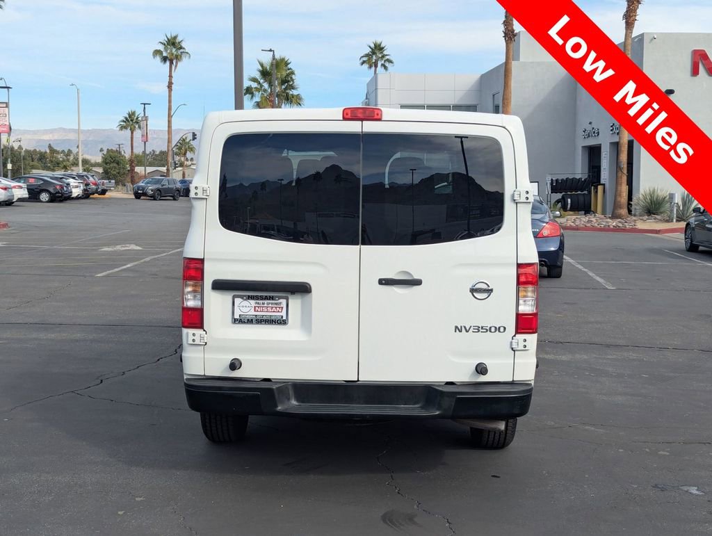 Used 2020 Nissan NV 3500 S image 4