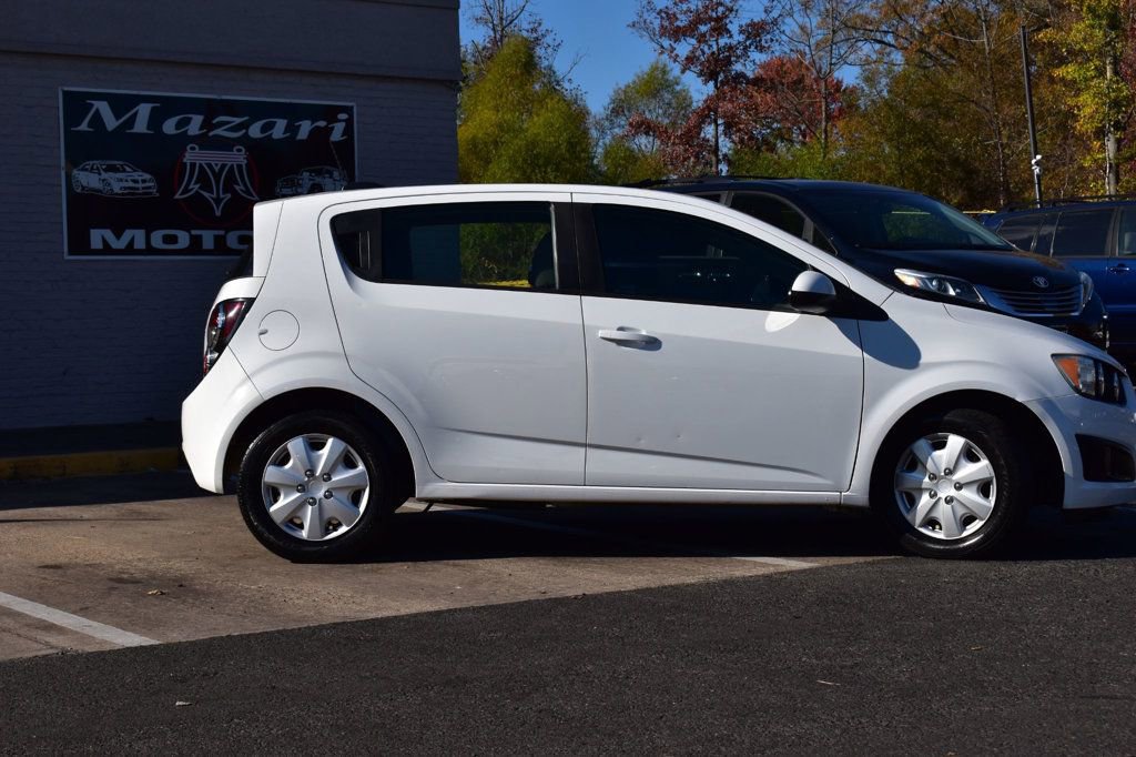 Used 2016 Chevrolet Sonic LS image 4