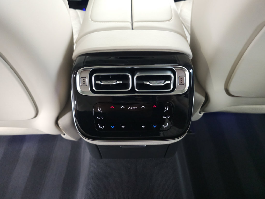 Certified 2025 Mercedes-Benz S 580 4MATIC Sedan image 29