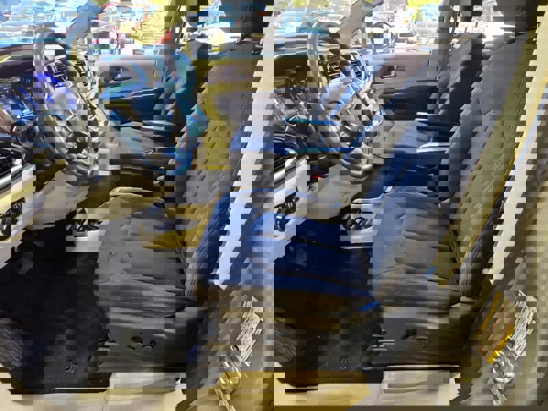 Used 2017 Chrysler Pacifica LX FWD image 10