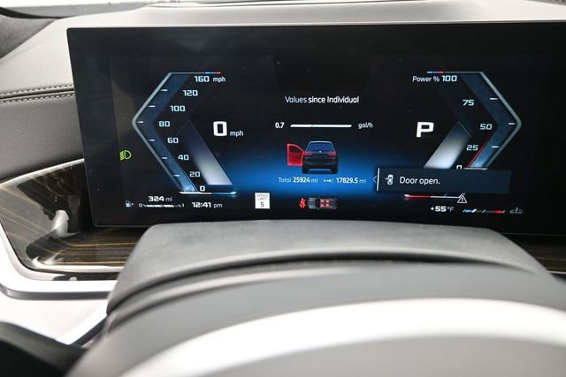 Used 2025 BMW X7 M60i AWD/4WD image 12