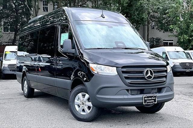 New 2026 Mercedes-Benz Sprinter 2500 image 2