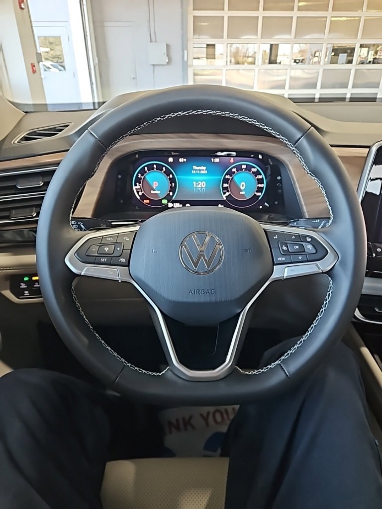 New 2026 Volkswagen Atlas SE image 36