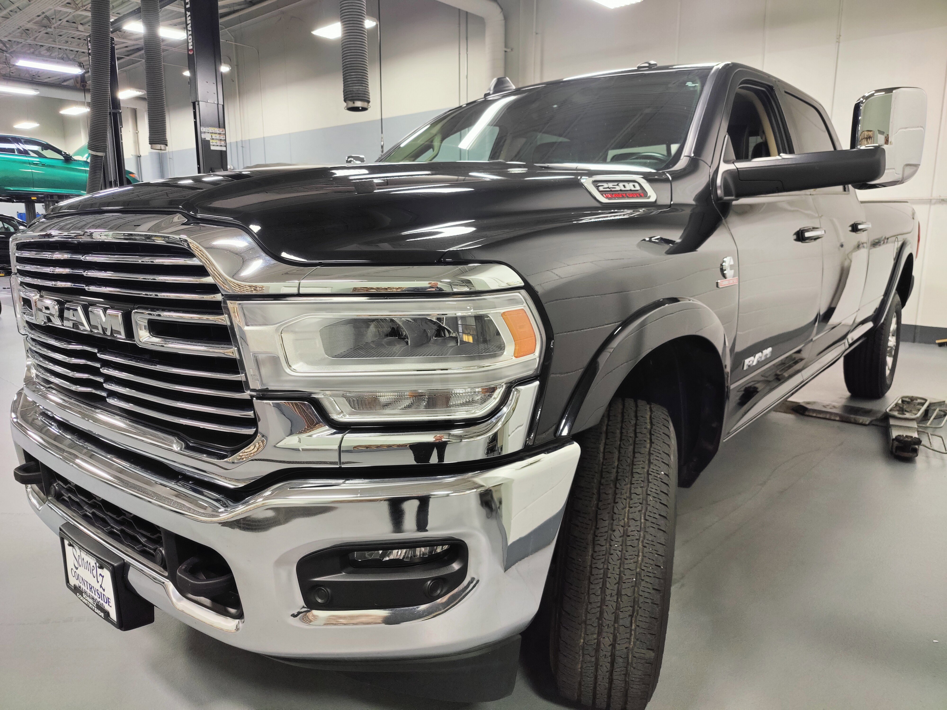 Used 2022 RAM 2500 Laramie AWD/4WD image 7