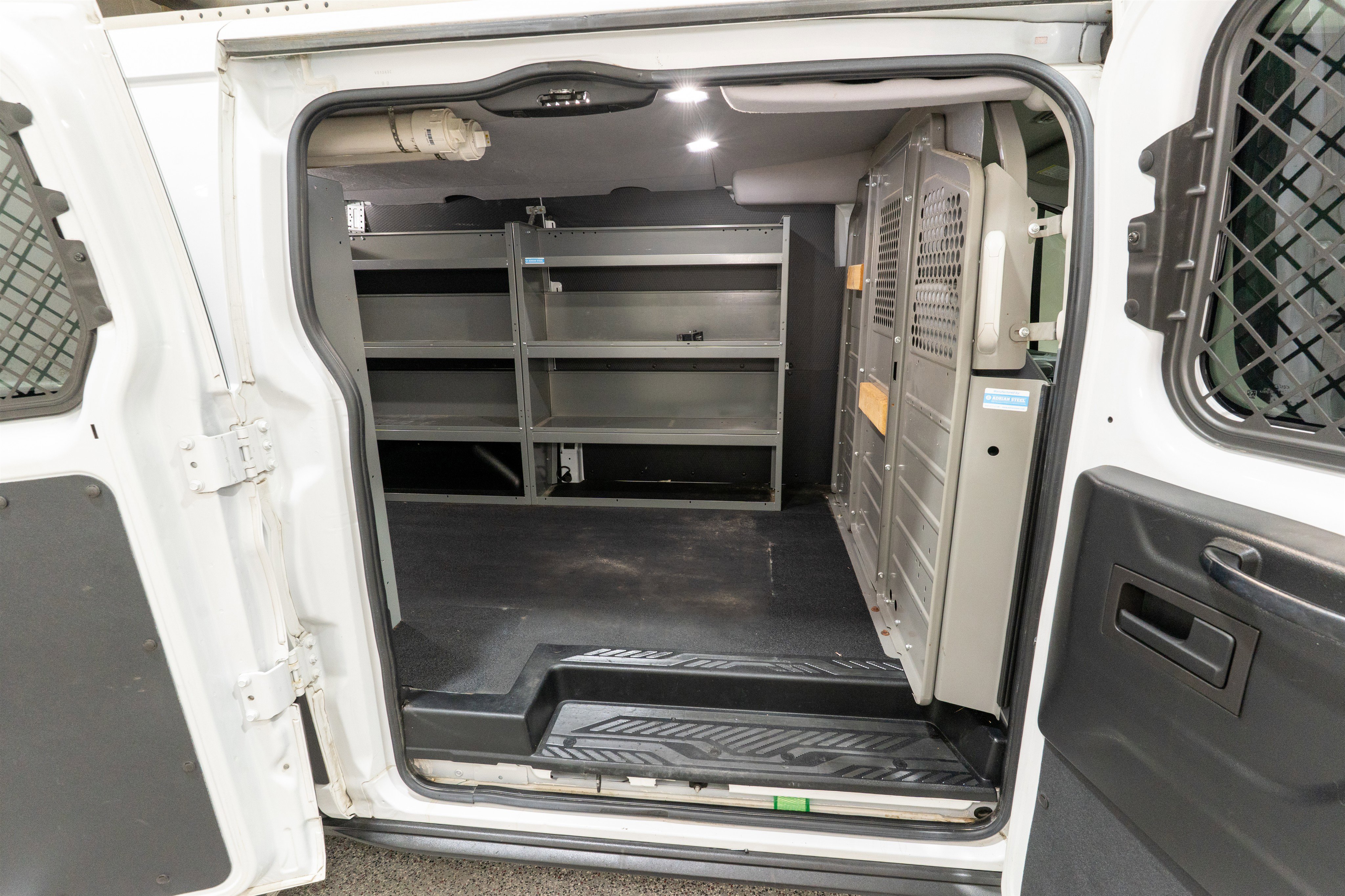 Used 2019 Ford Transit 150 130 Low Roof RWD image 16