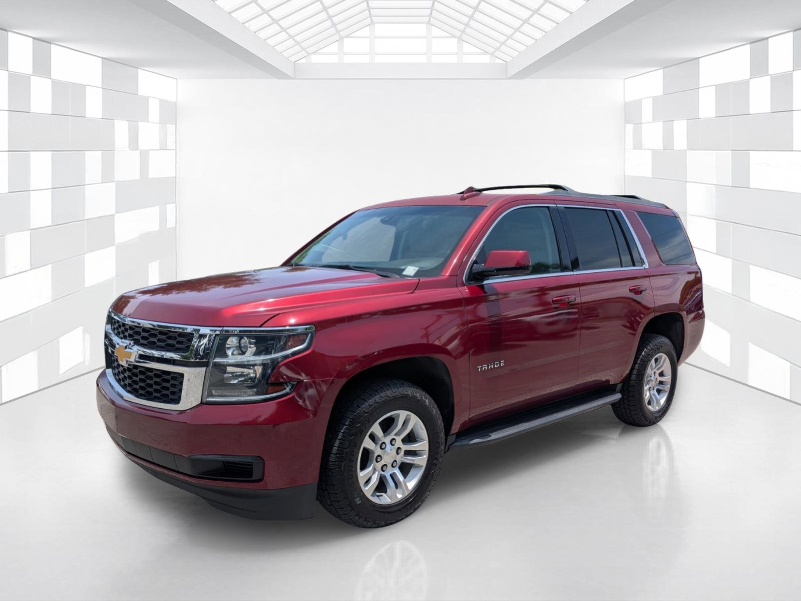 Used 2017 Chevrolet Tahoe LS RWD image 3