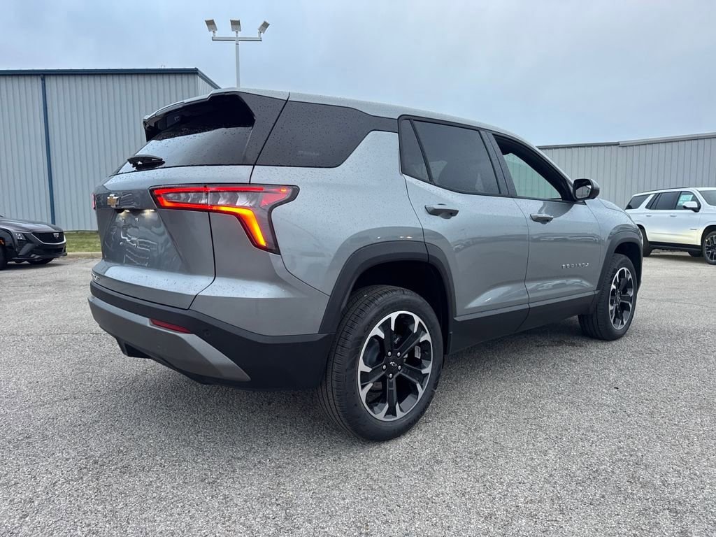 New 2026 Chevrolet Equinox LT w/ Safety and Technology Package image 6