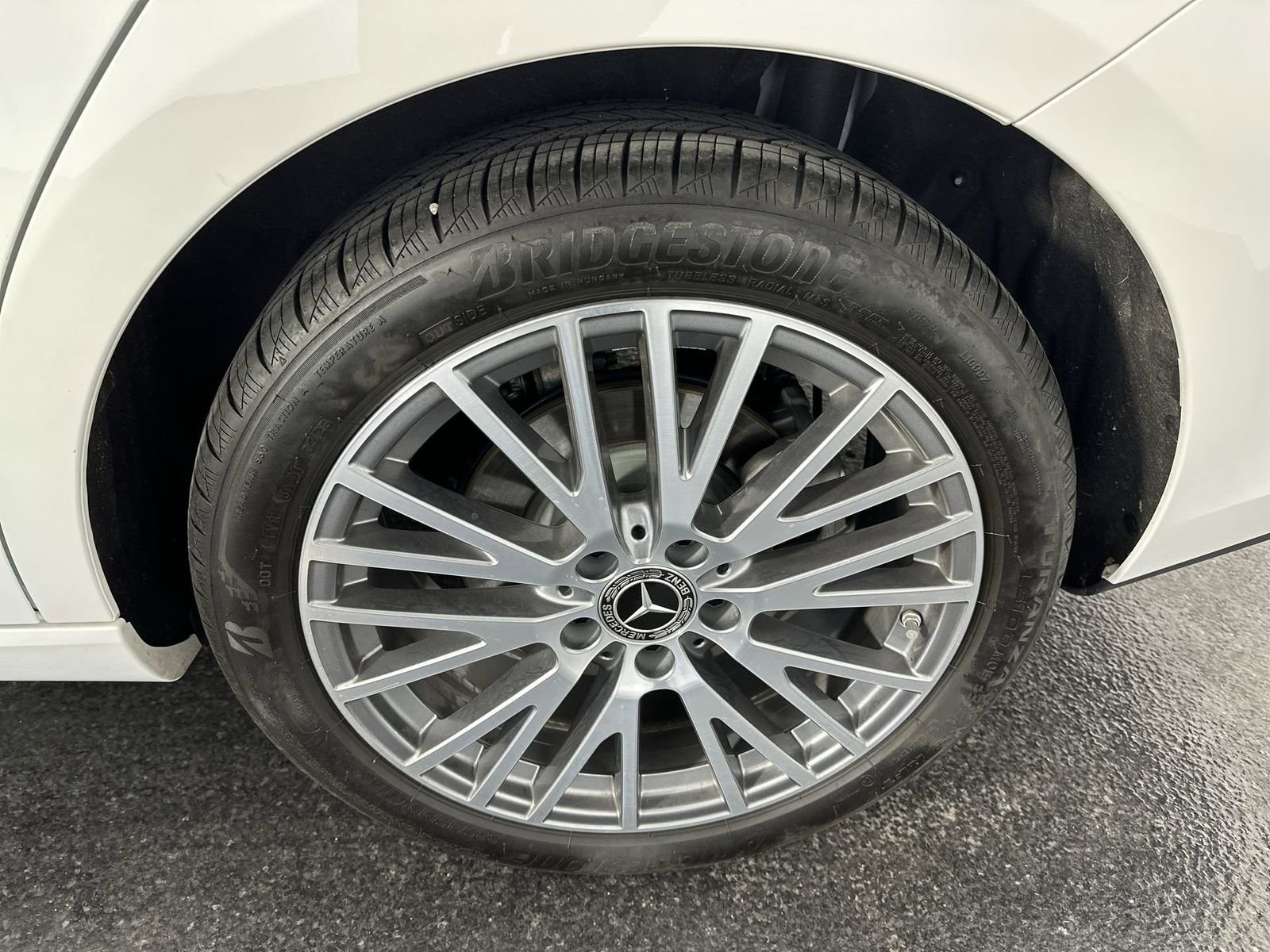 Used 2025 Mercedes-Benz CLA 250 image 14