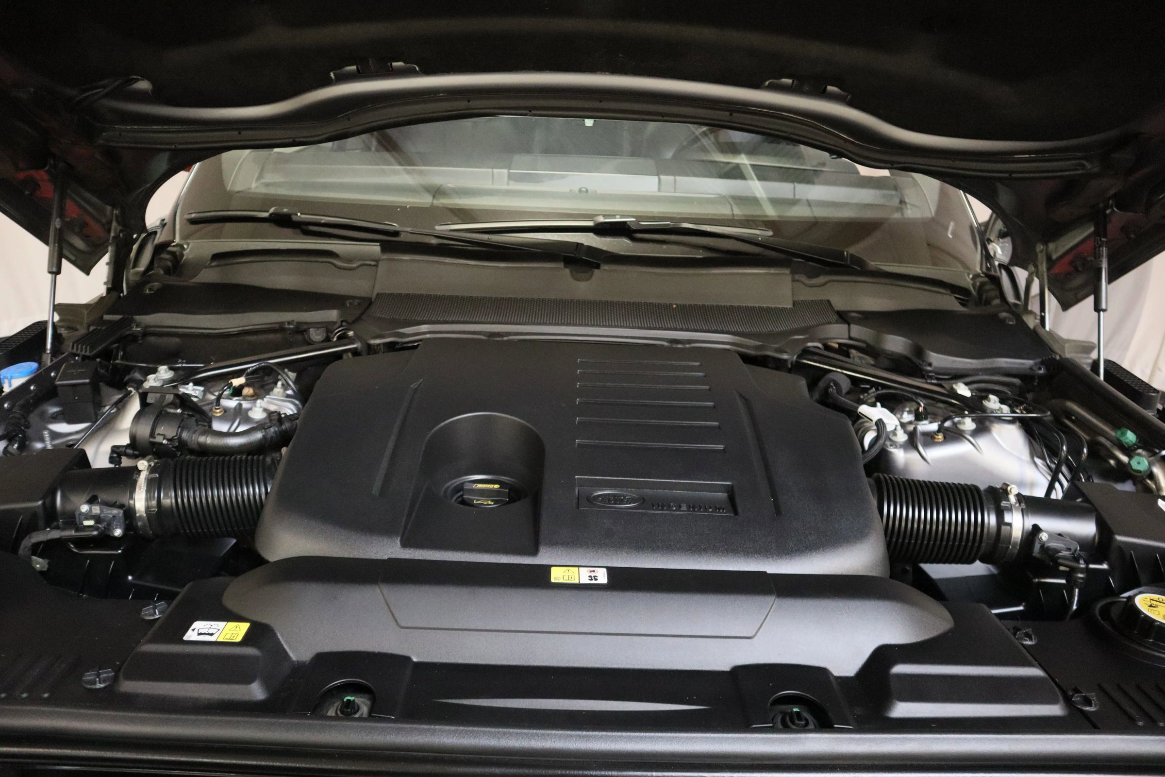 Used 2022 Land Rover Range Rover Westminster Edition image 14