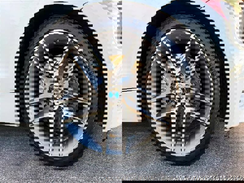 Used 2013 BMW 135i Convertible image 10