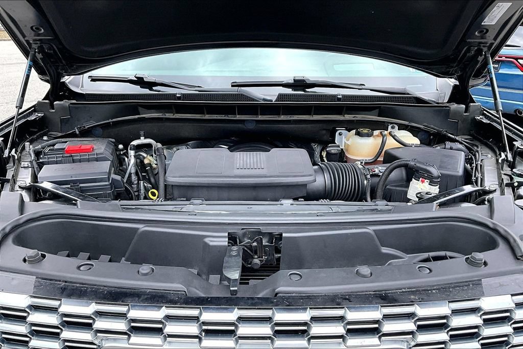 Used 2022 GMC Yukon Denali w/ Denali Premium Package AWD/4WD image 31