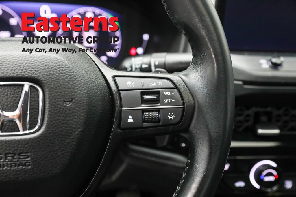 Used 2025 Honda Accord Sport image 16