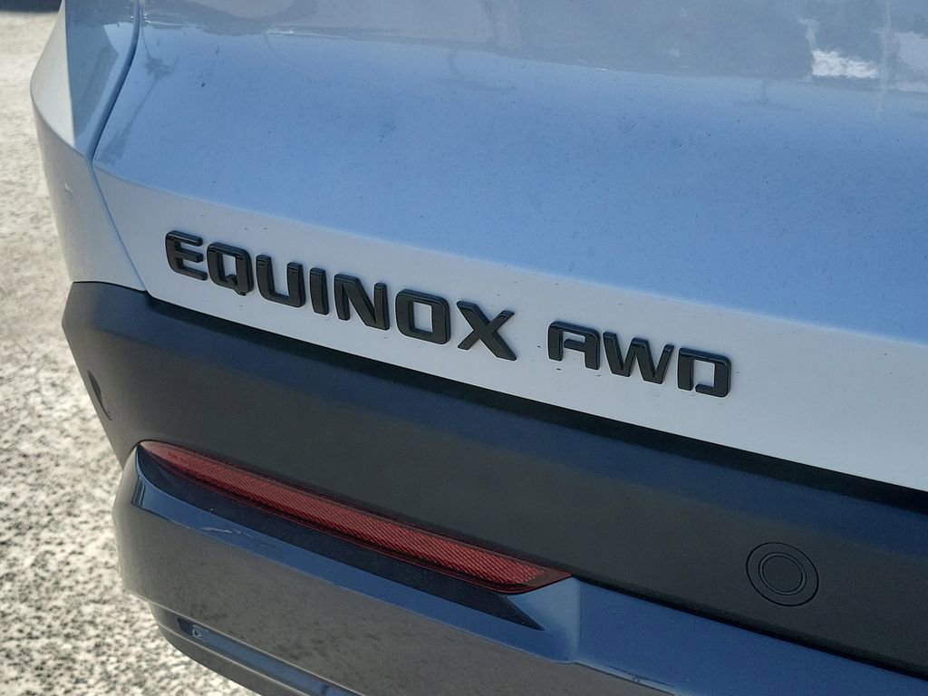 Used 2025 Chevrolet Equinox ACTIV w/ Convenience Package III image 7