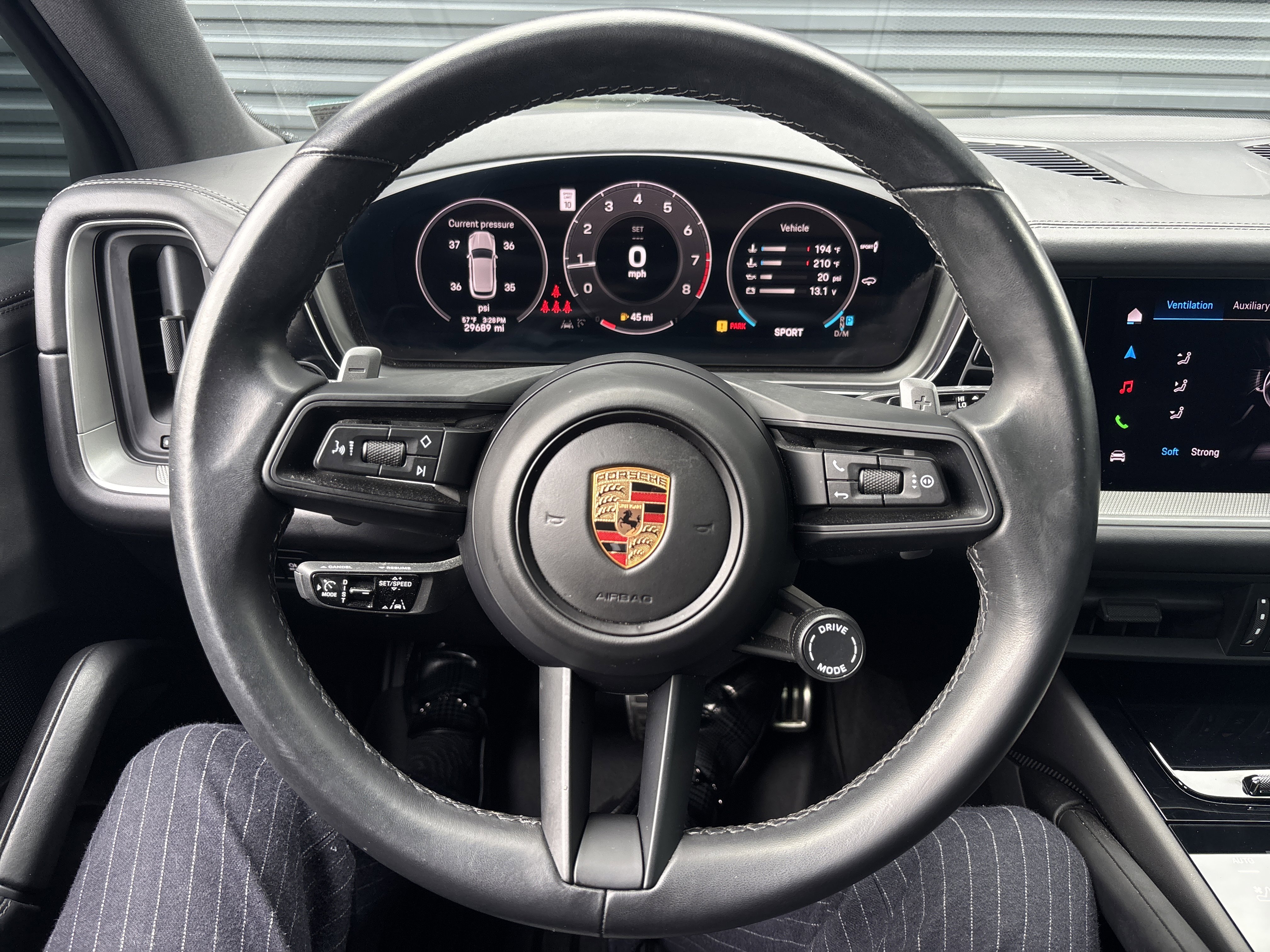 Certified 2024 Porsche Cayenne S image 14