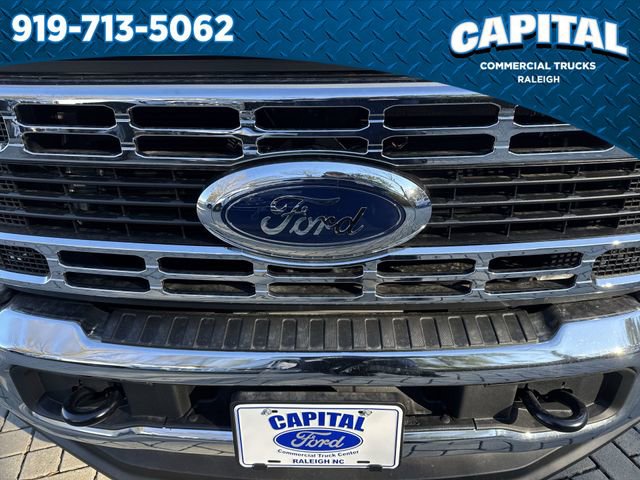 New 2026 Ford F350 XL w/ XL Chrome Package image 10