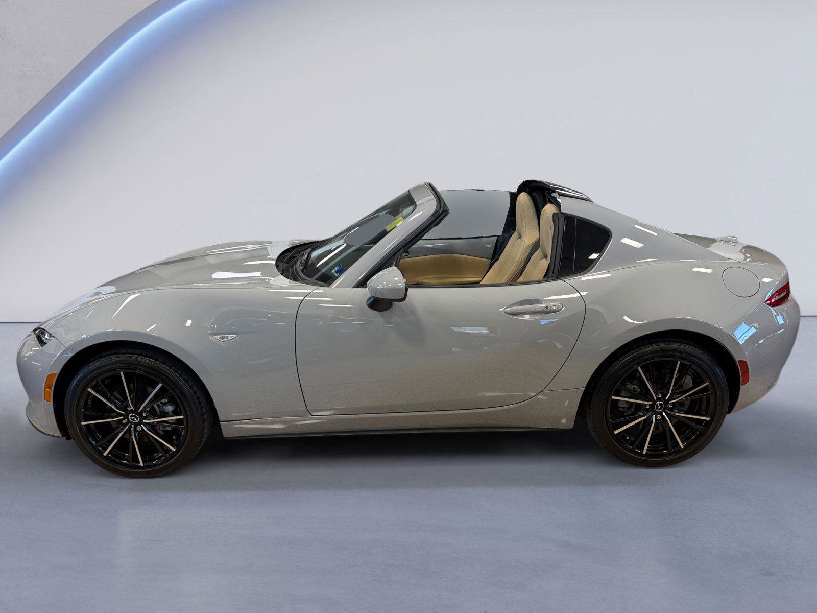 Used 2024 MAZDA MX-5 Miata RF Grand Touring image 6
