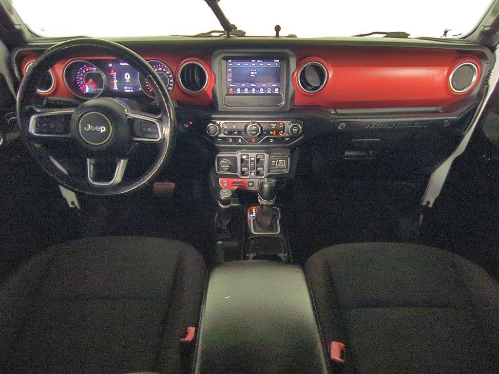 Used 2018 Jeep Wrangler Unlimited Rubicon w/ Cold Weather Group AWD/4WD image 17