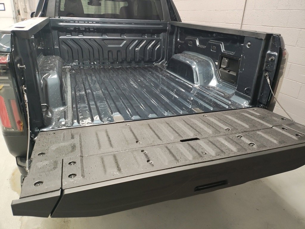 New 2026 GMC Sierra EV Elevation image 20