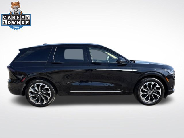 Used 2024 Lincoln Nautilus Reserve w/ Equipment Group 202A AWD/4WD image 12