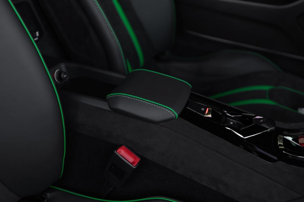 Used 2023 Lamborghini Huracan Tecnica RWD image 25