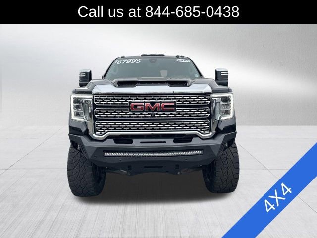 Used 2021 GMC Sierra 2500 Denali w/ Denali Black Diamond Edition image 2