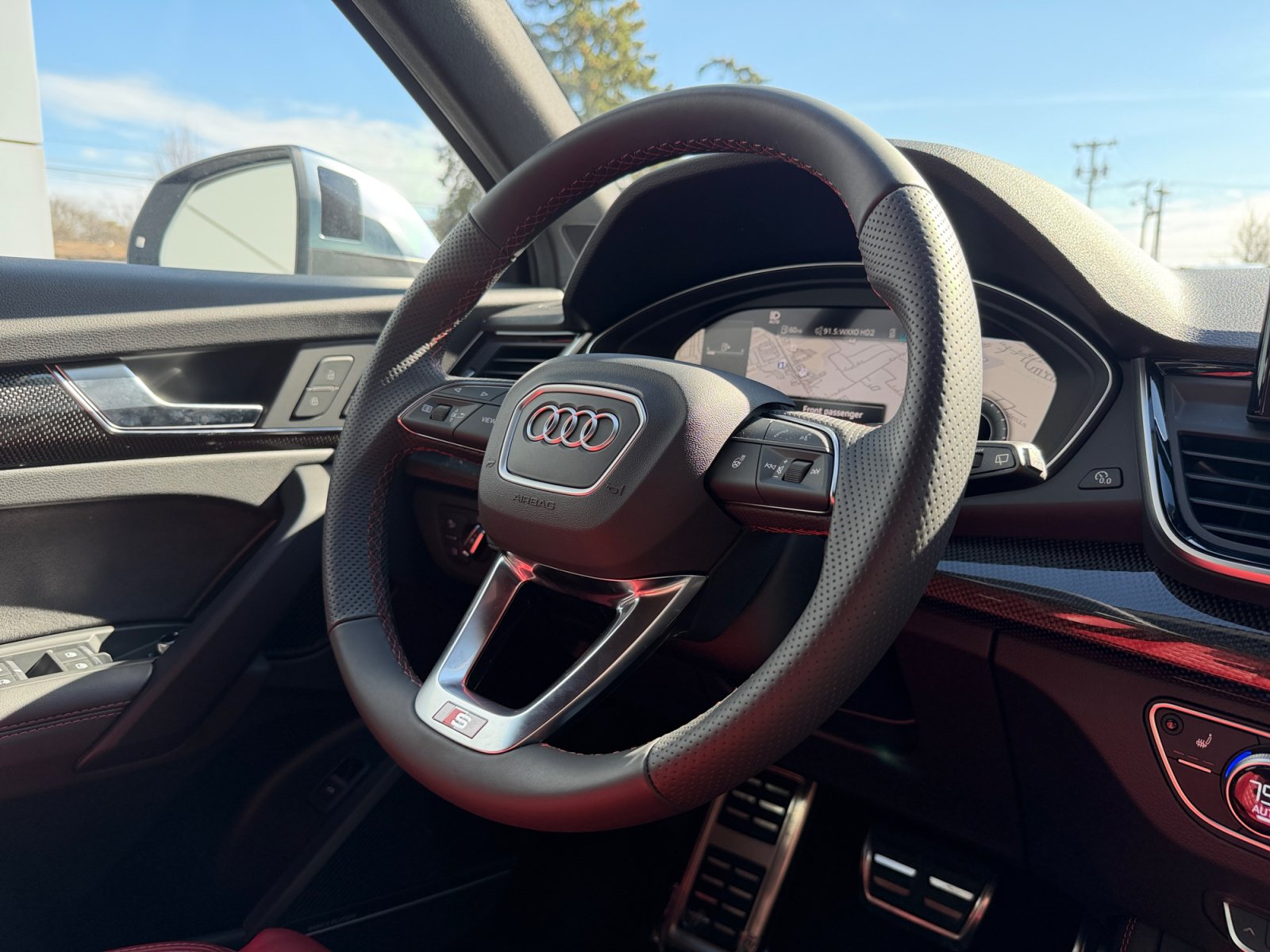 New 2025 Audi SQ5 Premium Plus AWD/4WD image 19