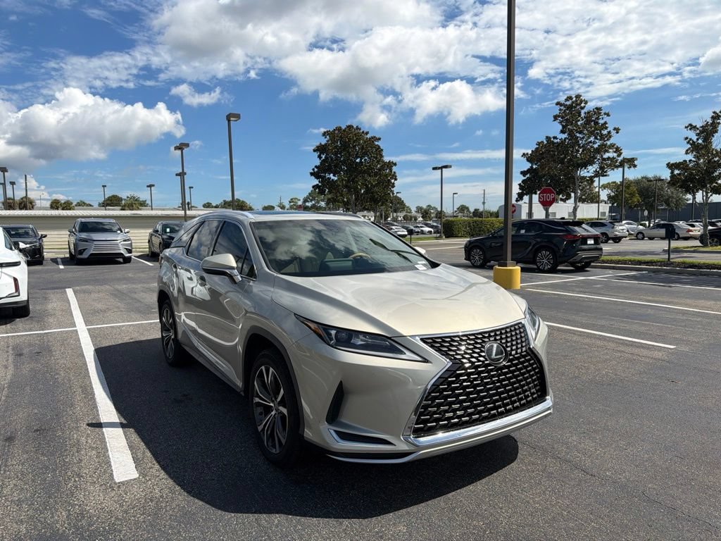 Used 2021 Lexus RX 350L FWD w/ Premium Package image 3
