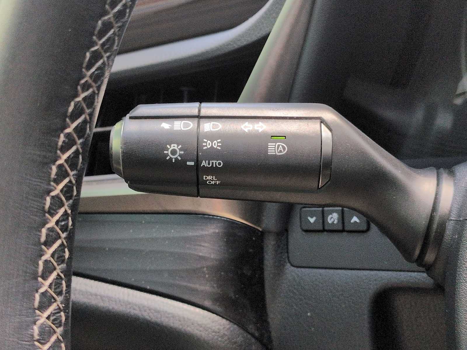 Used 2019 Lexus ES 350 w/ Premium Package FWD image 29