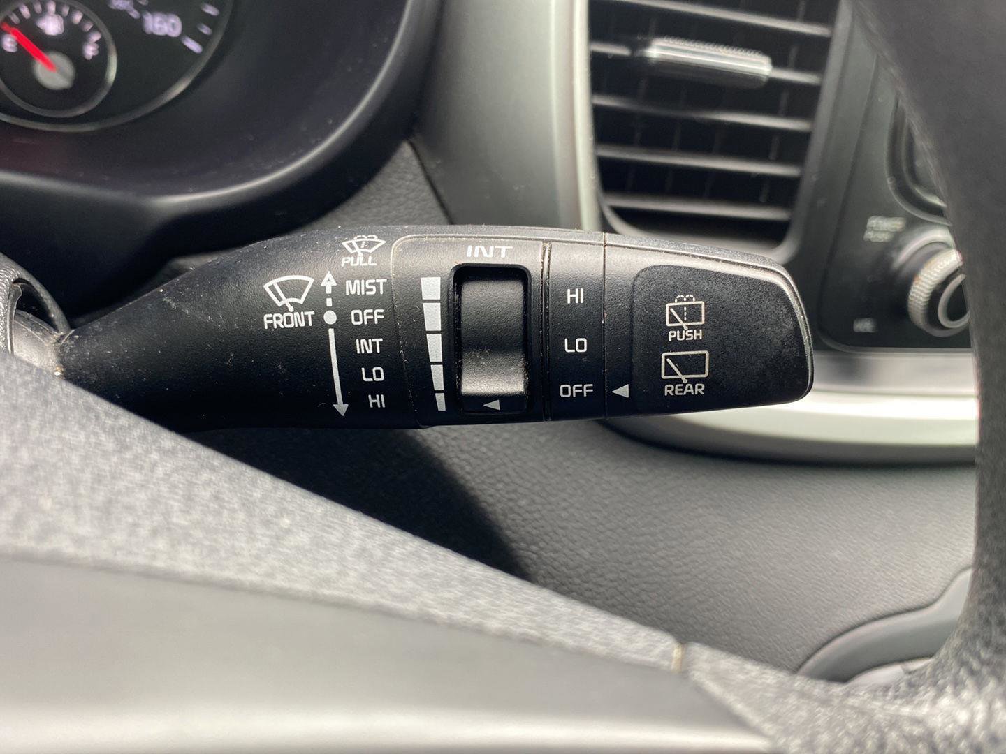 Used 2018 Kia Sorento L FWD image 20